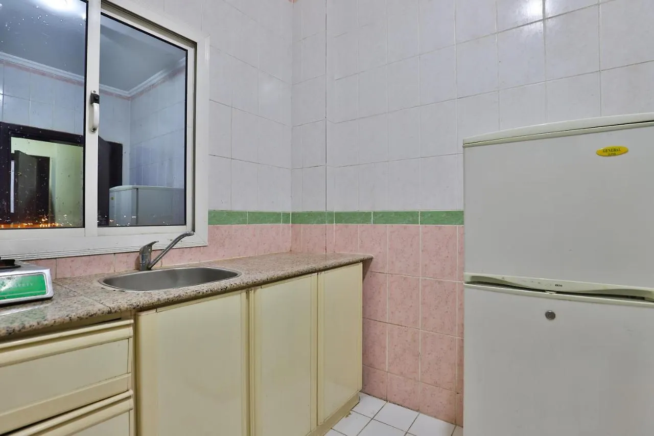 Oyo 396 Alam Al Sala Al Kobra Towers Hotell Jidda