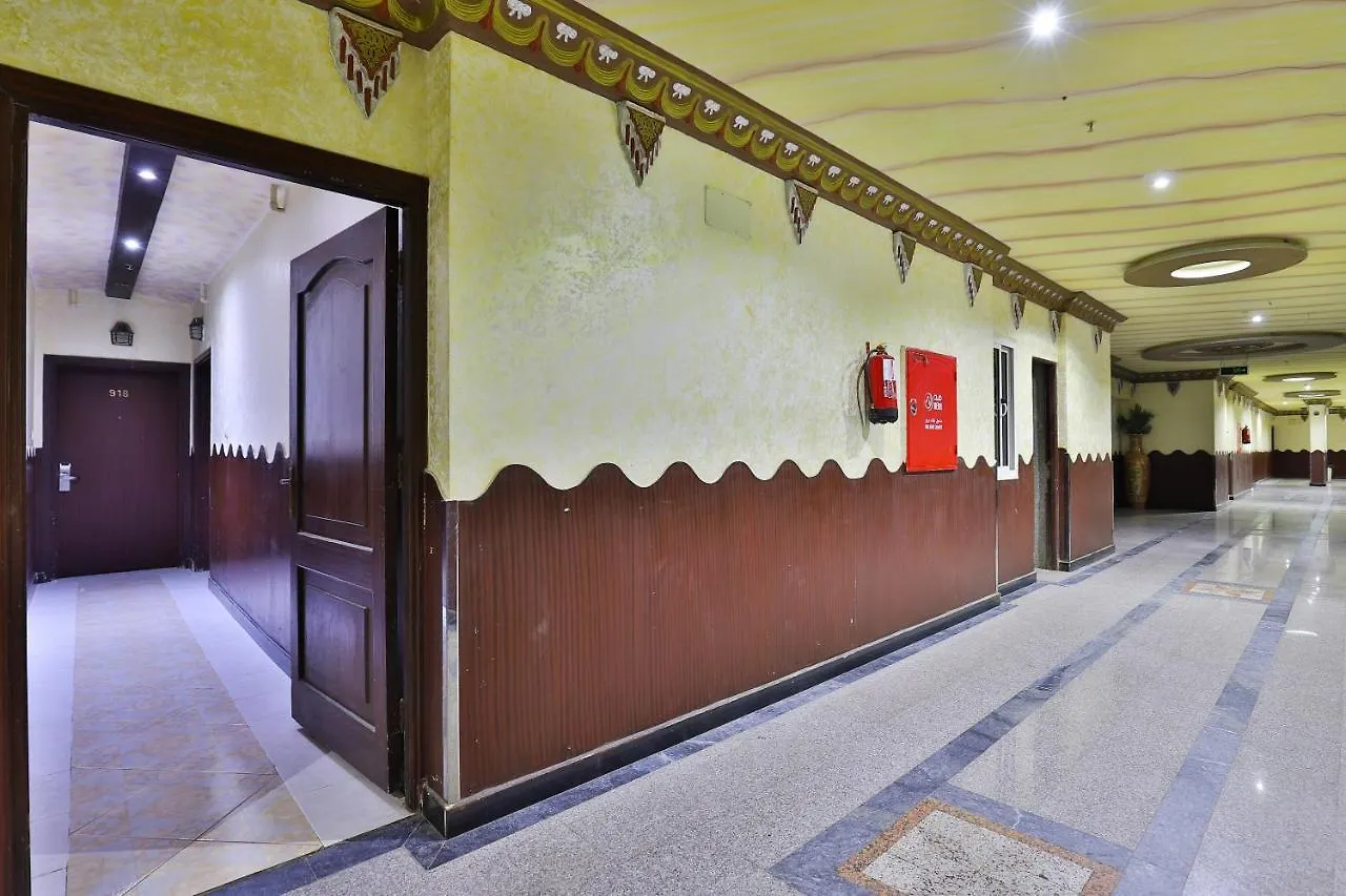 Hotel Oyo 396 Alam Al Sala Al Kobra Towers Jiddah 3*,  Arabia Saudita